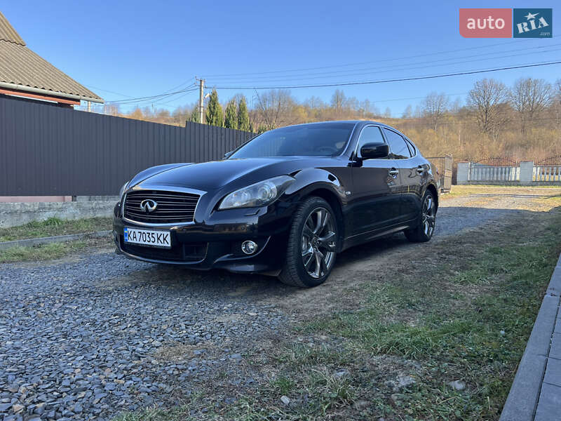 2012 infiniti m37