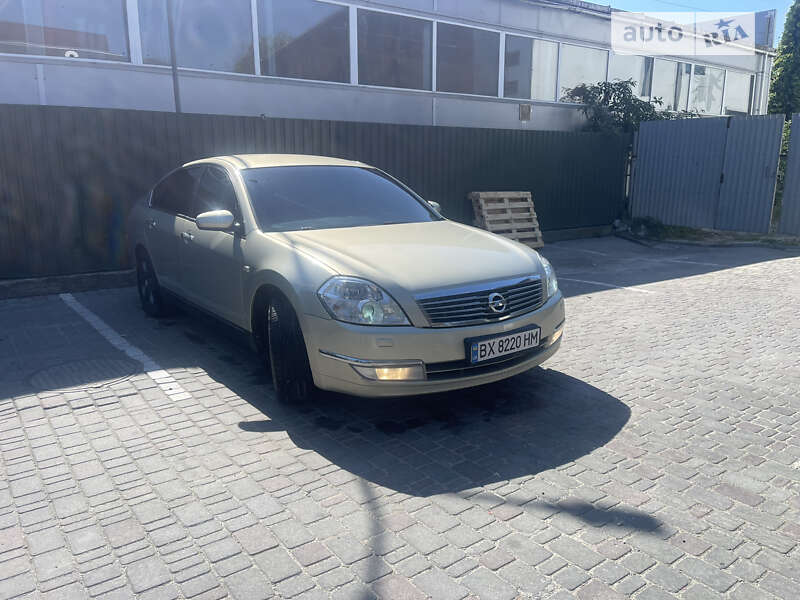 2006 nissan teana