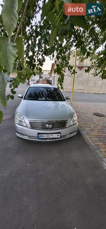 2006 nissan teana