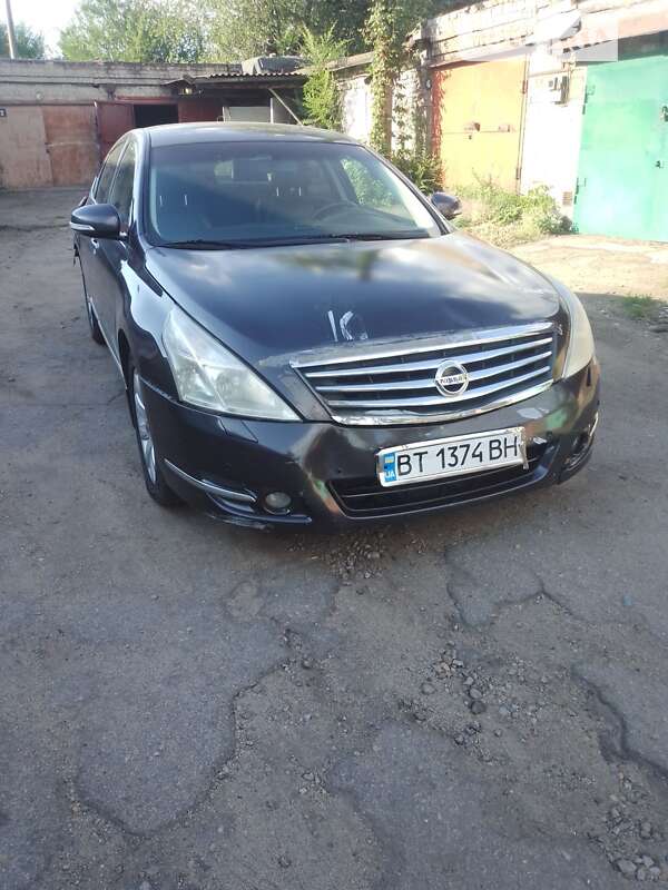 2010 nissan teana