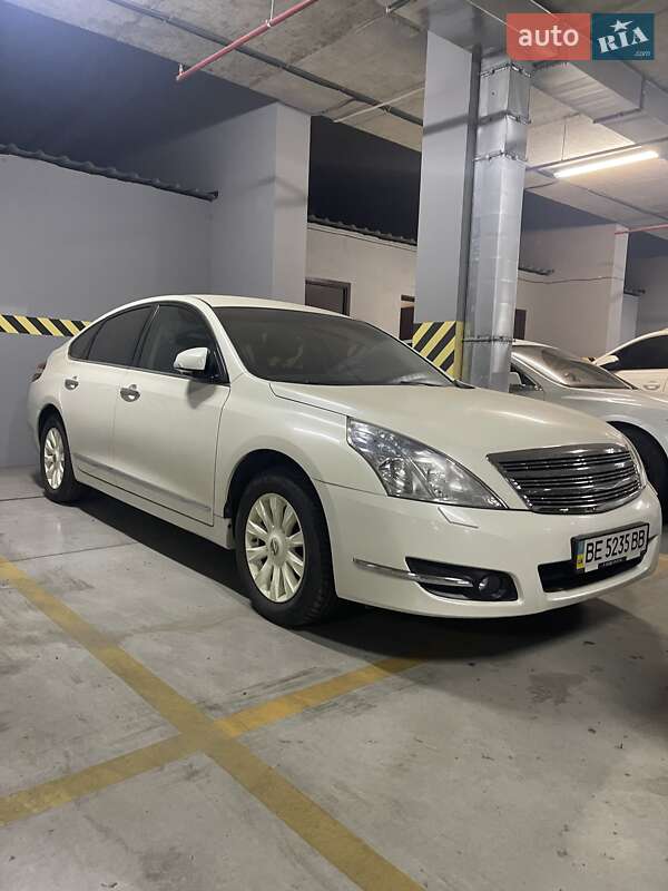 2011 nissan teana