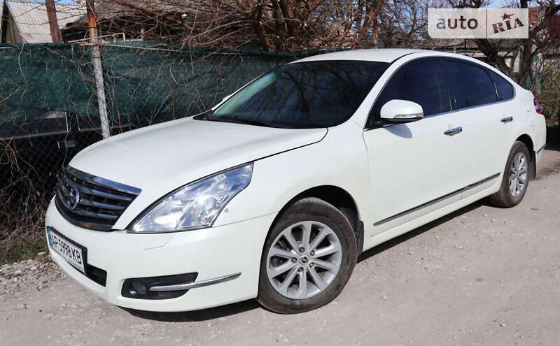 2011 nissan teana