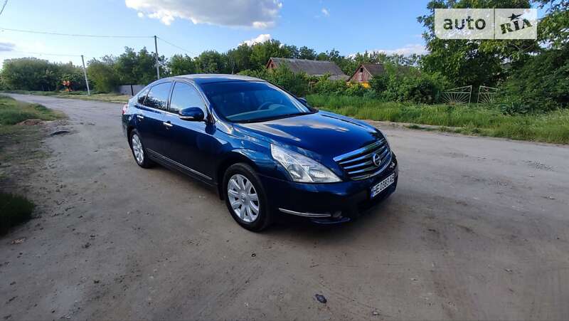 2011 nissan teana