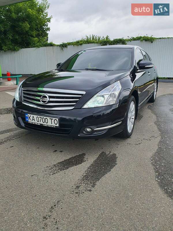2012 nissan teana