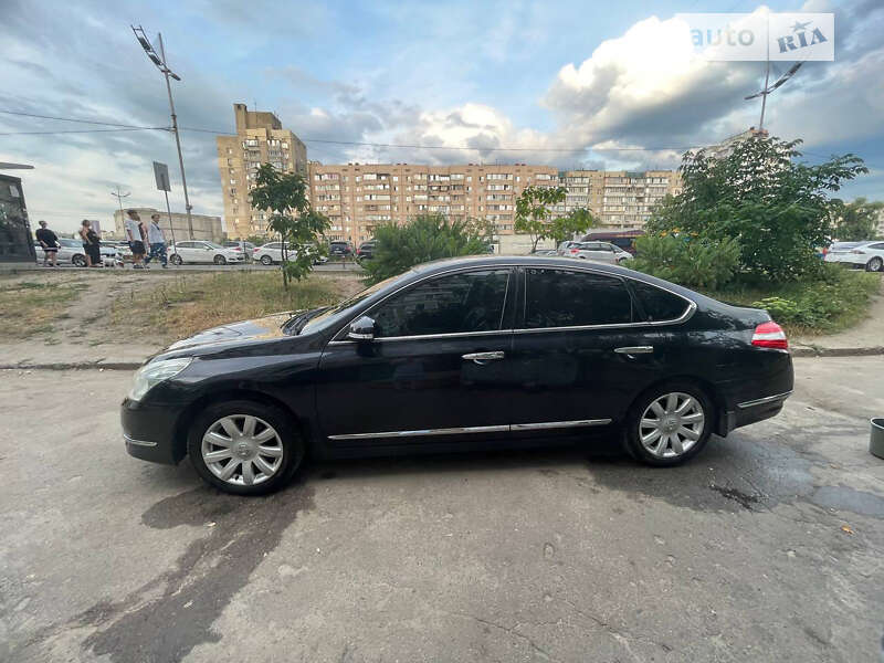 2012 nissan teana