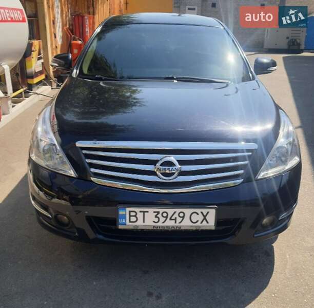 2012 nissan teana