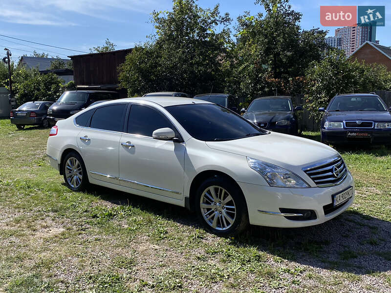2013 nissan teana