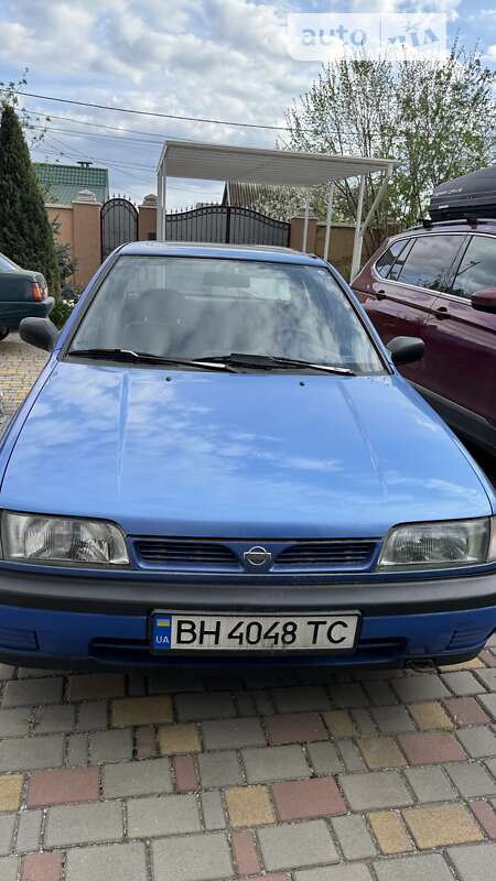 1995 nissan sunny