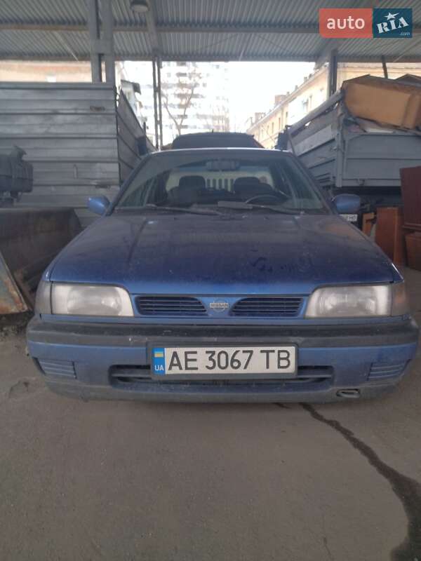 1995 nissan sunny