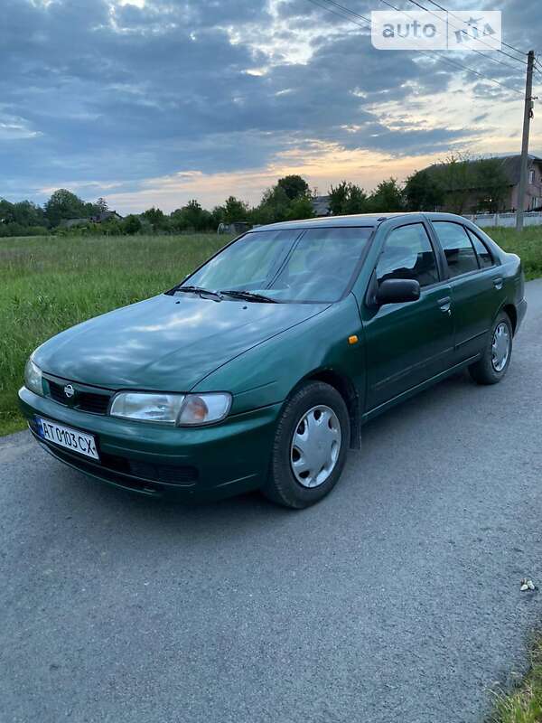 1997 nissan almera