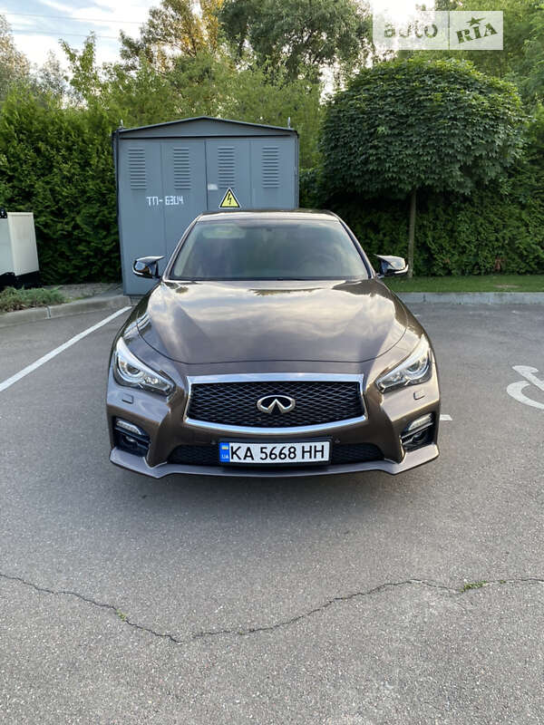 2017 infiniti q50