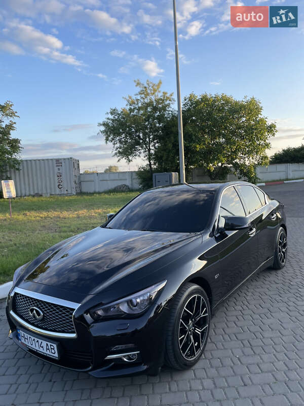 2016 infiniti q50