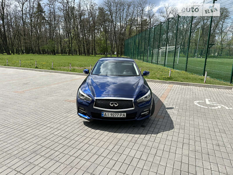 2016 infiniti q50