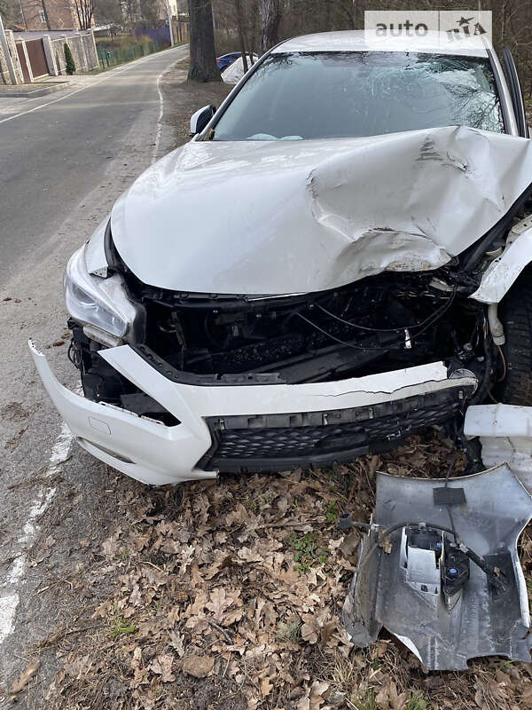 2017 infiniti q50