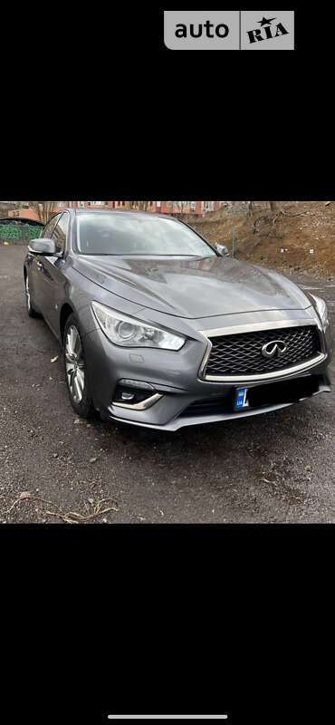 2017 infiniti q50