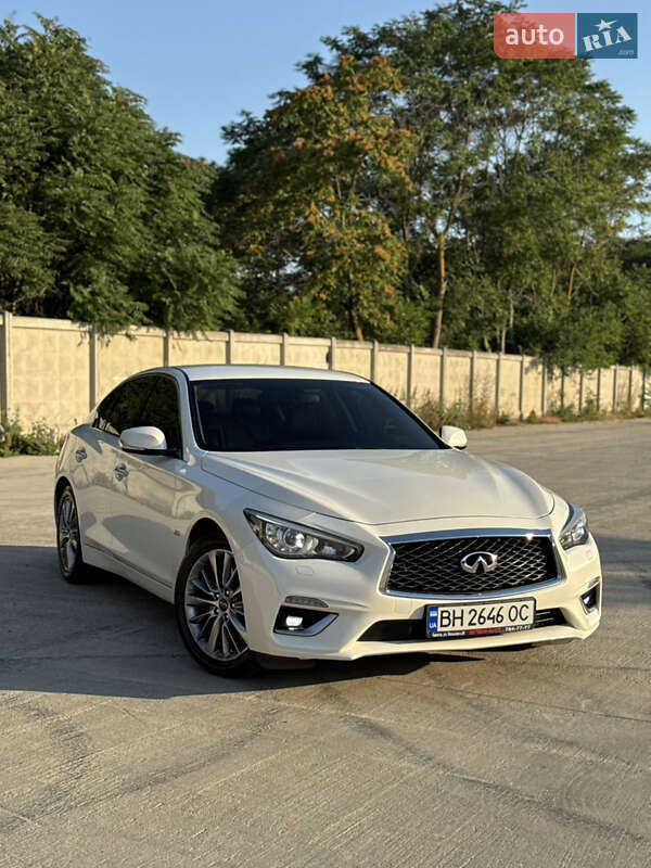 2018 infiniti q50