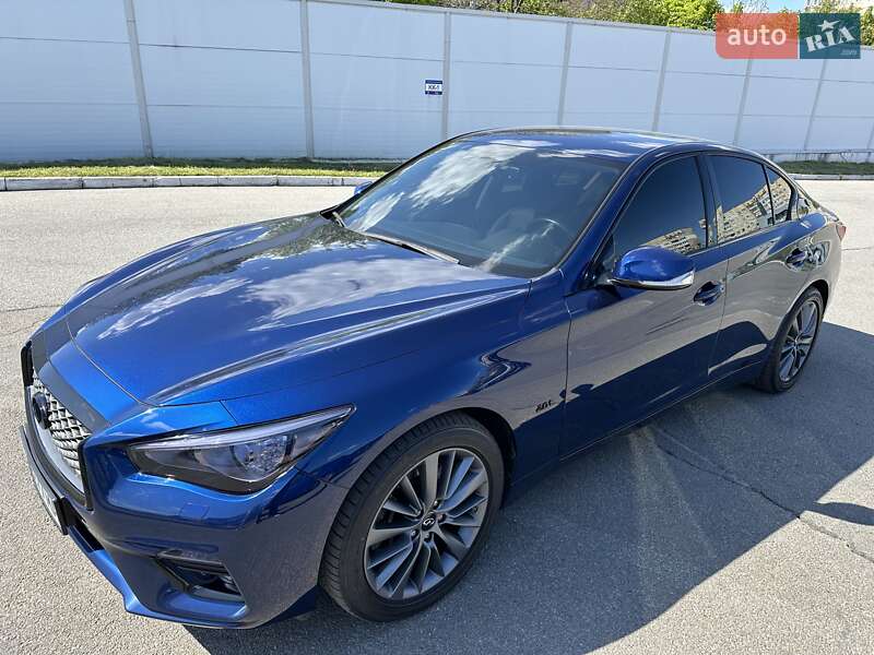 2019 infiniti q50