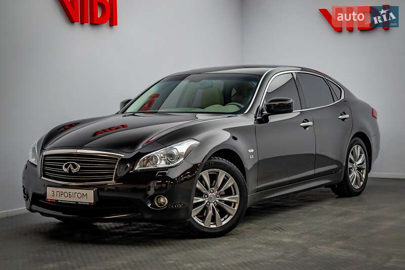 2013 infiniti q70