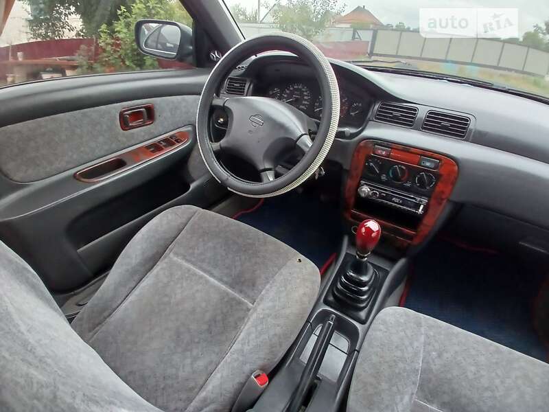 1996 nissan sunny
