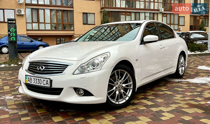 2013 infiniti g25