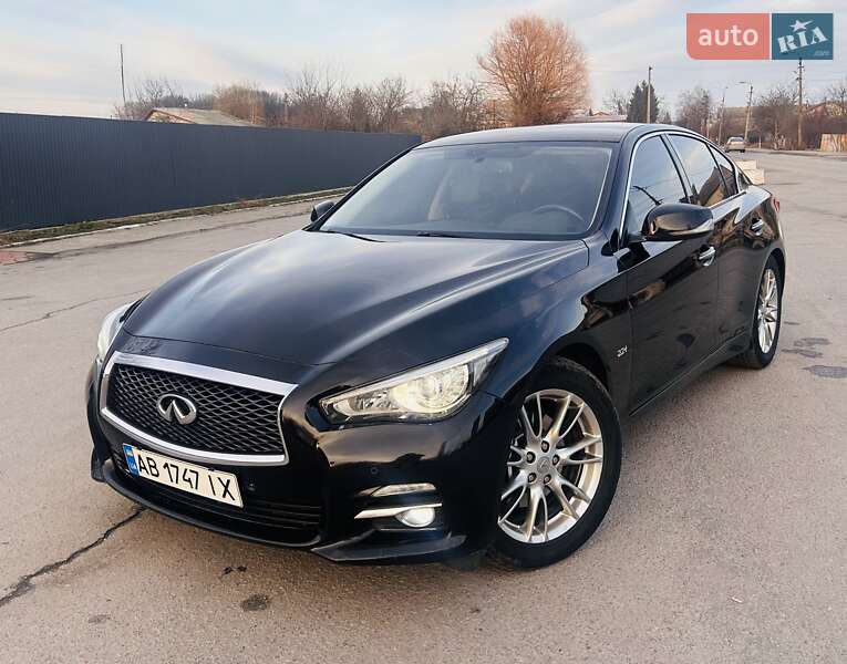 2015 infiniti q50