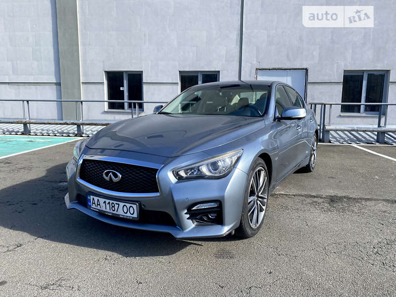 2015 infiniti q50