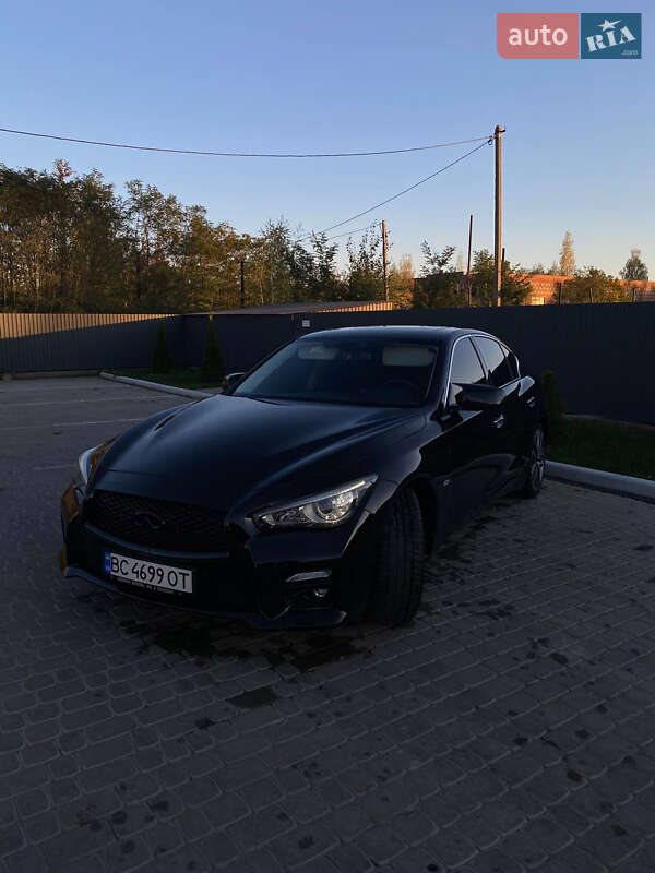 2015 infiniti q50