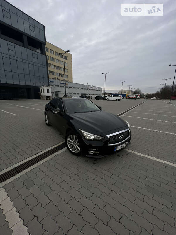 2015 infiniti q50