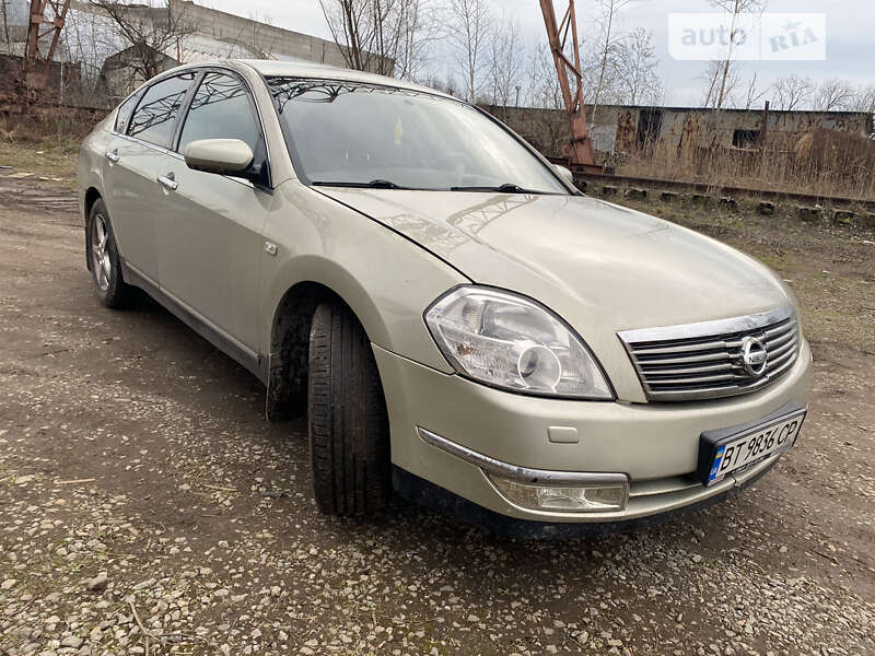 2006 nissan teana