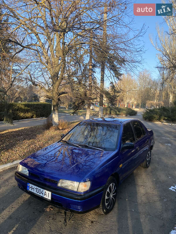 1993 nissan sunny