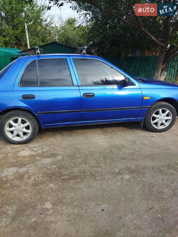 1992 nissan sunny