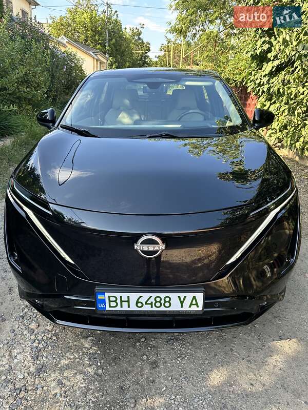 2022 nissan ariya