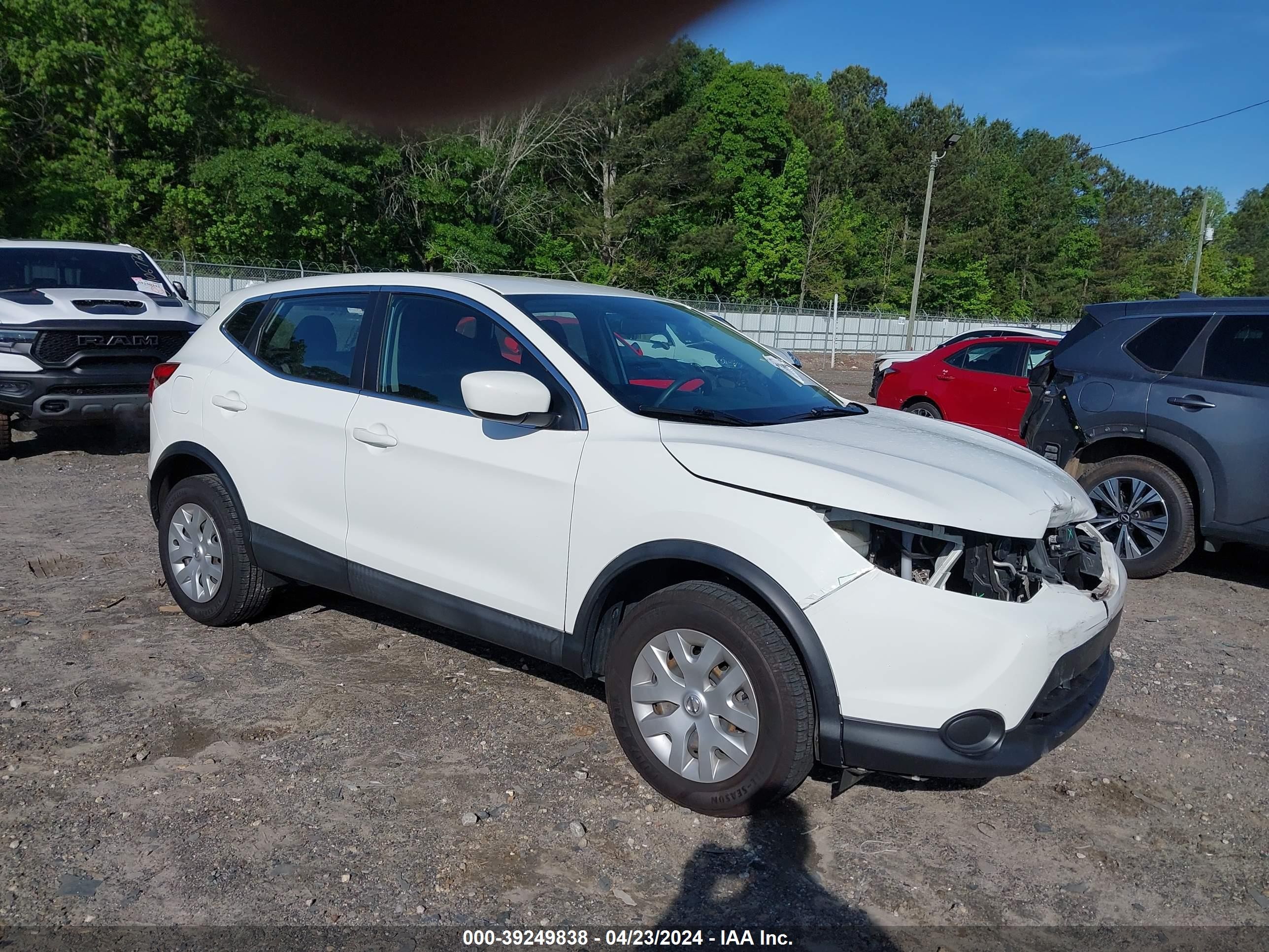 2018 nissan rogue sport