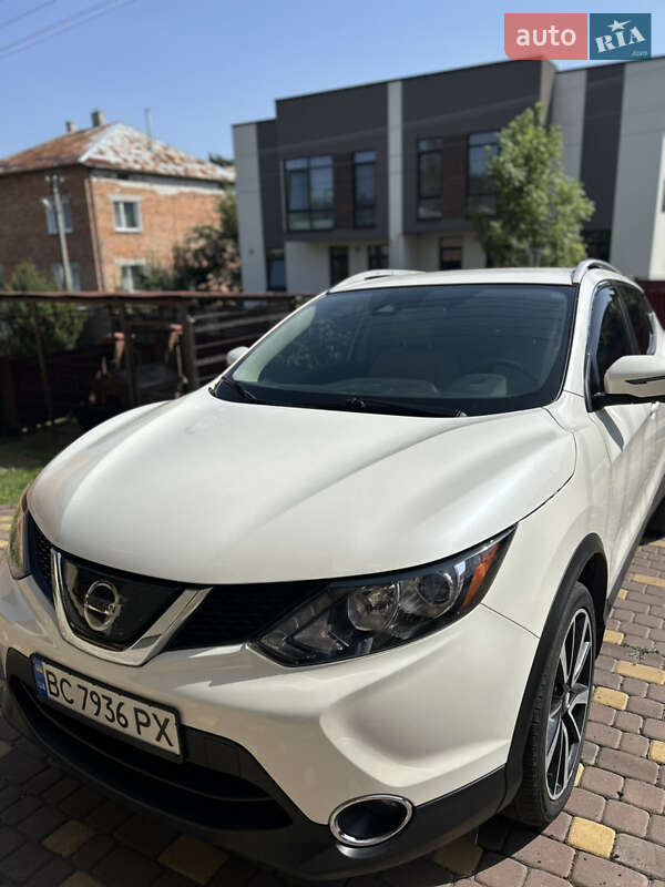2018 nissan rogue sport