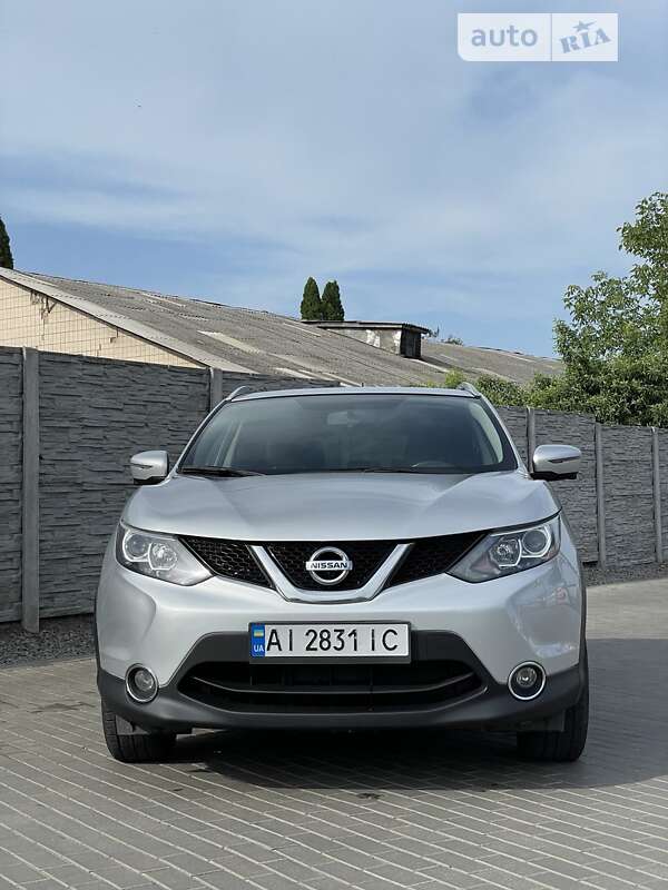 2017 nissan rogue sports