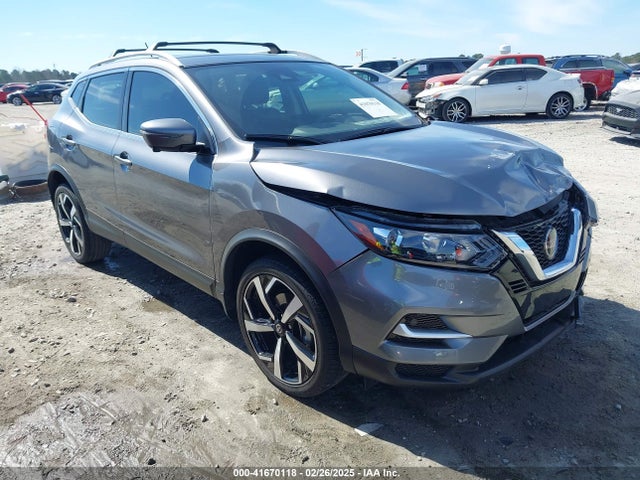 2022 nissan rogue sport
