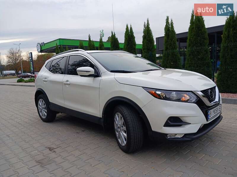 2020 nissan rogue sport