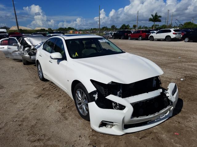 2015 infiniti q50 base