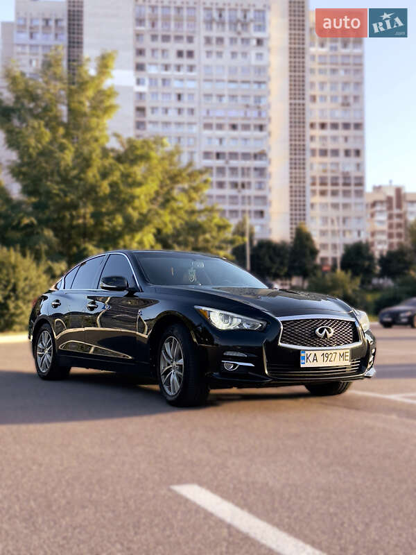 2014 infiniti q50
