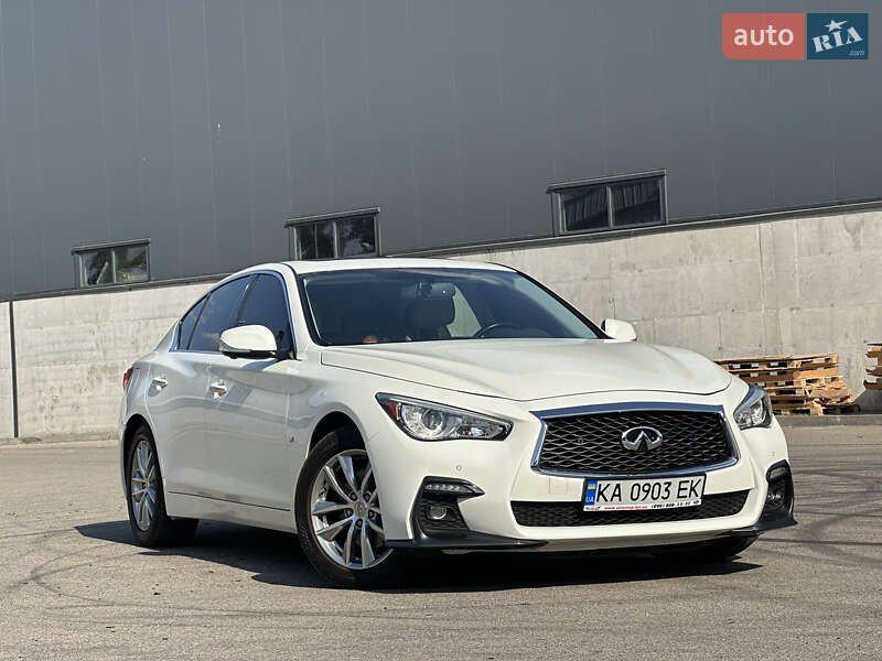 2013 infiniti q50