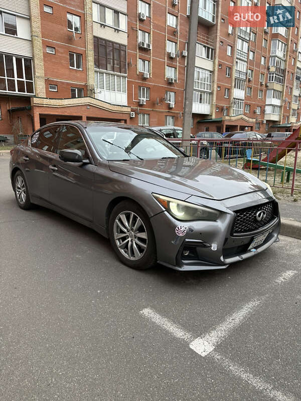 2015 infiniti q50