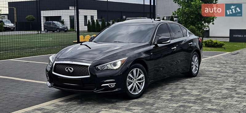 2015 infiniti q50