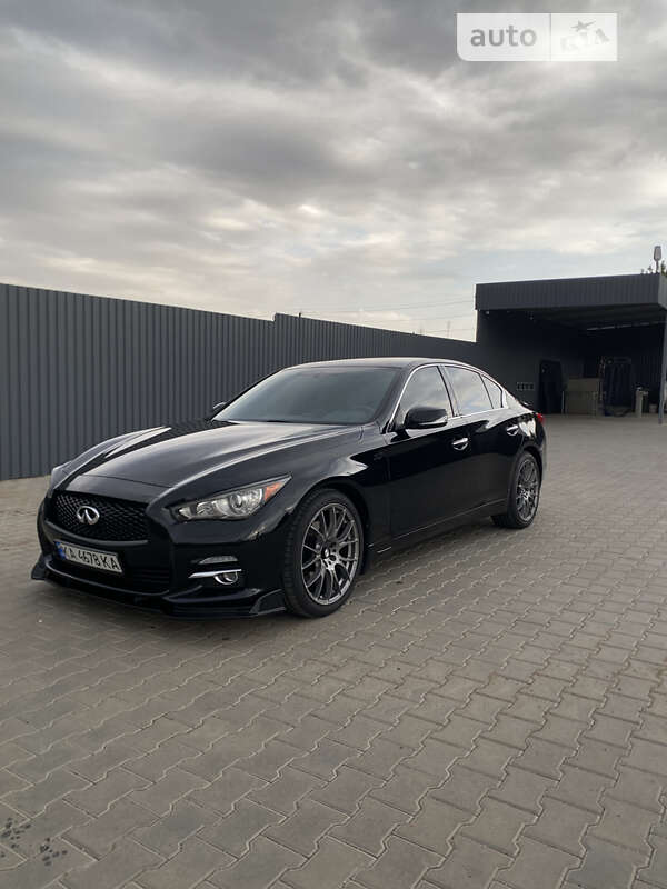 2013 infiniti q50