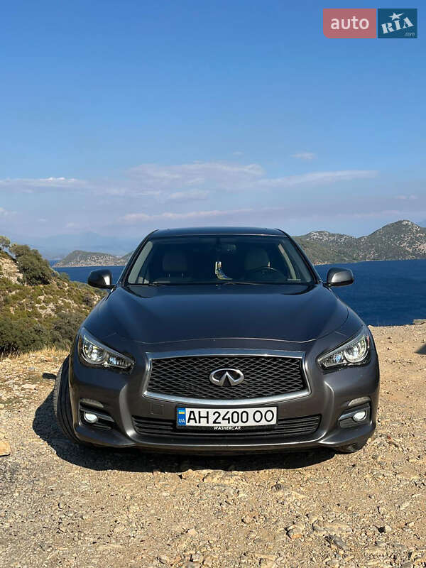 2014 infiniti q50