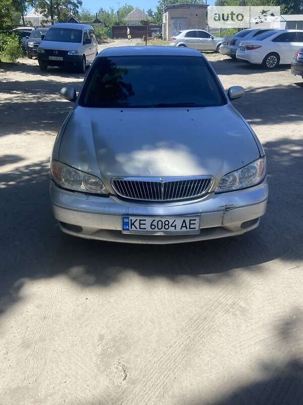 2000 nissan maxima