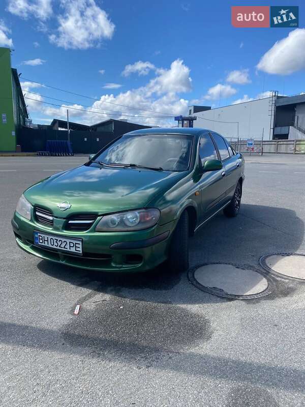 2000 nissan almera