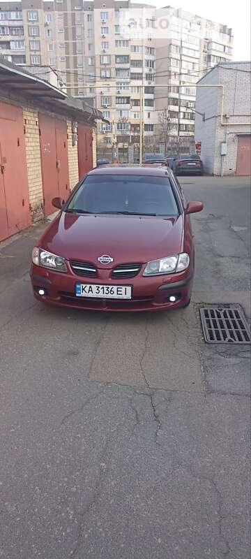 2001 nissan almera