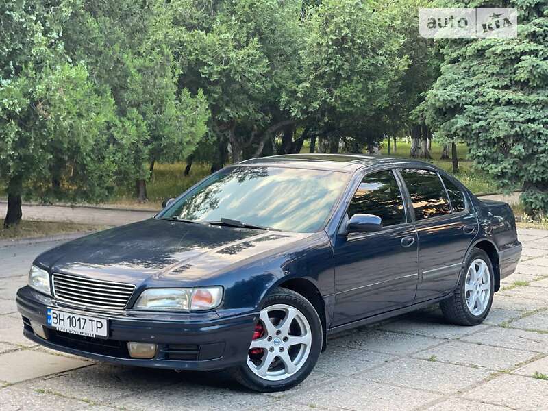 1997 nissan maxima