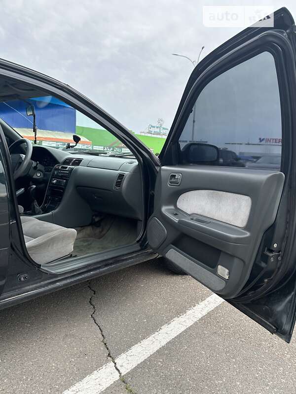 1994 nissan maxima