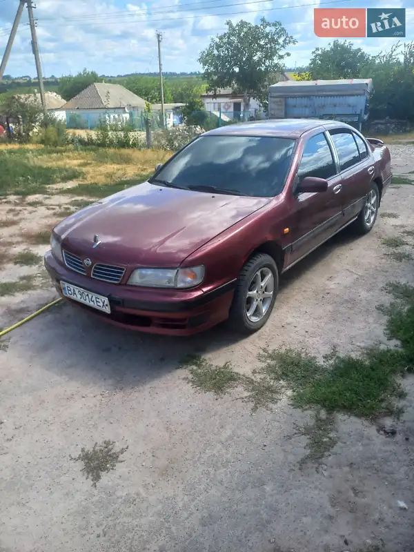 1995 nissan maxima